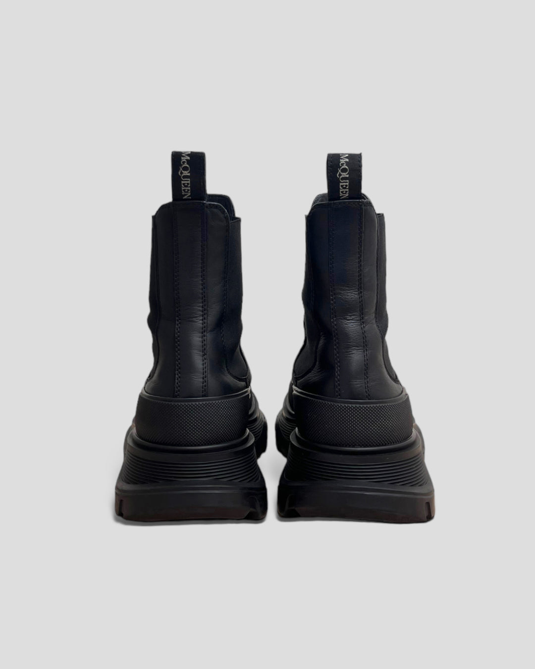 Alexander McQueen Treat Chelsea Boots