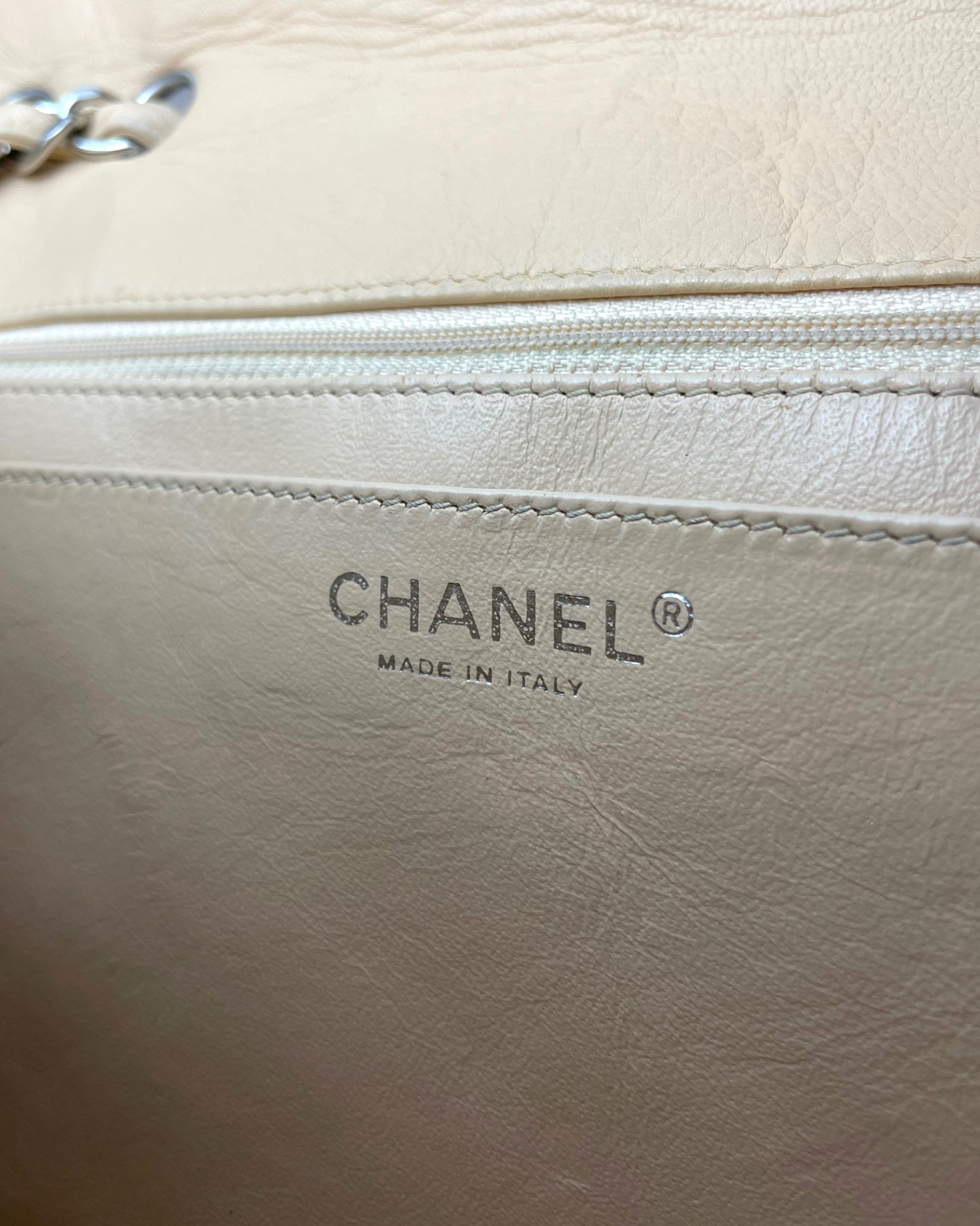 Chanel Timeless Classique Jumbo Lammleder Beige